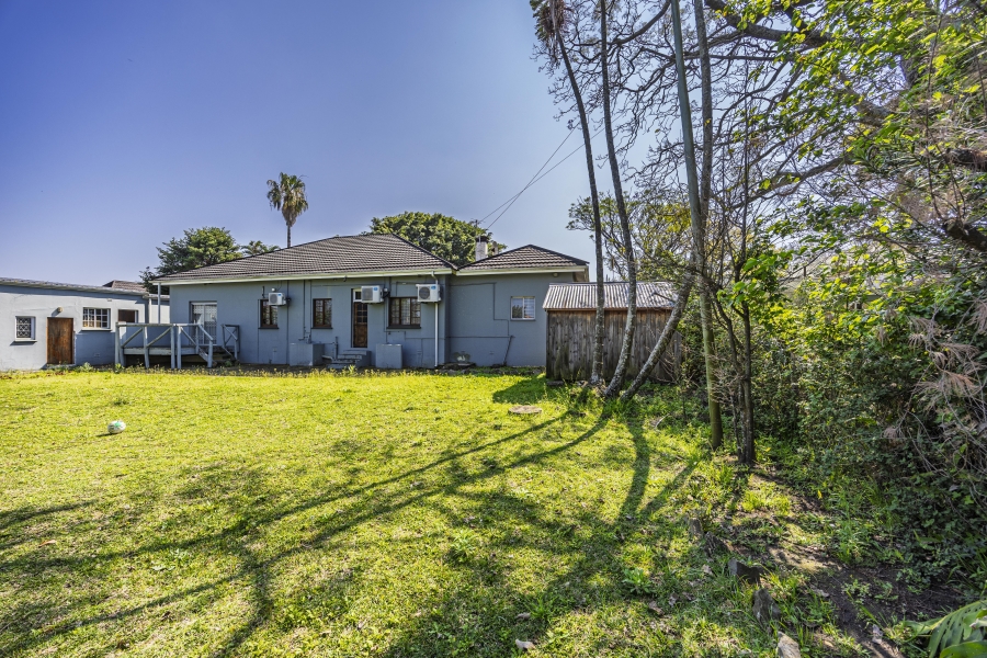 8 Bedroom Property for Sale in Vincent Eastern Cape